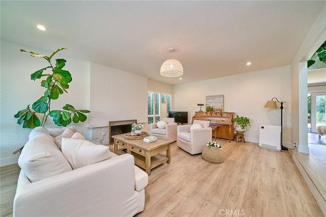 4841 Windsong, La Palma, CA 90623