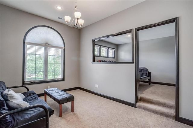 9321 W 156 Place, Overland Park, KS 66221