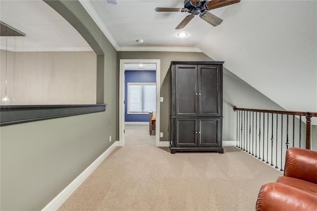 9321 W 156 Place, Overland Park, KS 66221