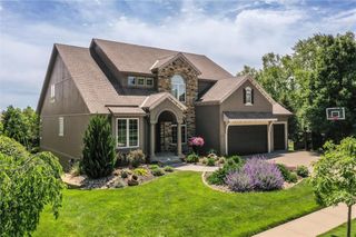 9321 W 156 Place, Overland Park, KS 66221