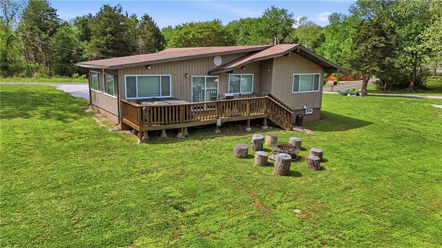 16564 Cypress Lane, Rogers, AR 72756