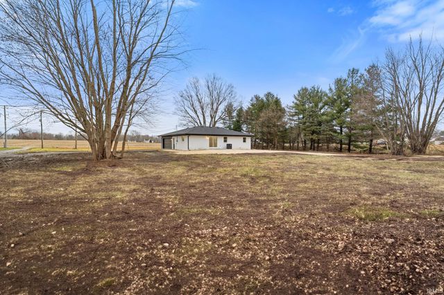 10159 Hodge Road, Clayton, IN 46118