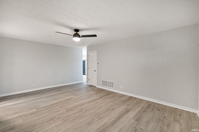 10159 Hodge Road, Clayton, IN 46118