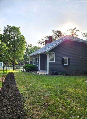 2282 Whitey Marshall Drive, Beavercreek, OH 45434