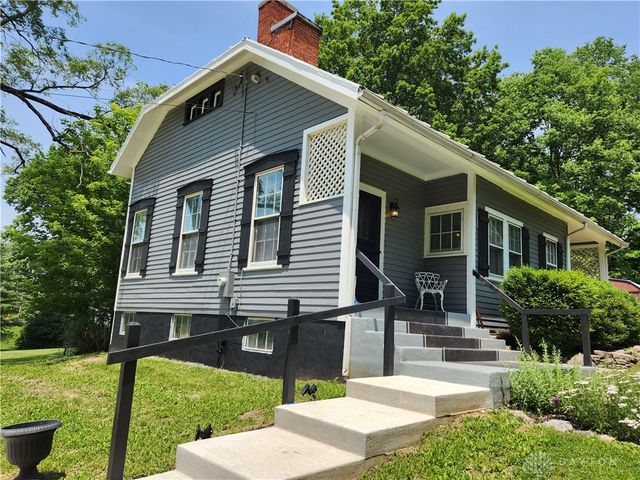 2282 Whitey Marshall Drive, Beavercreek, OH 45434