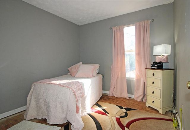 708 Greenhedge Drive, Stone Mountain, GA 30088