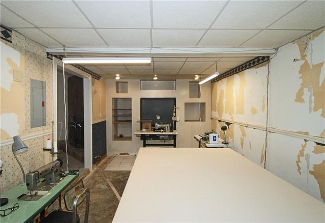 708 Greenhedge Drive, Stone Mountain, GA 30088