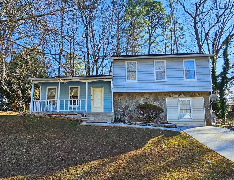 708 Greenhedge Drive, Stone Mountain, GA 30088