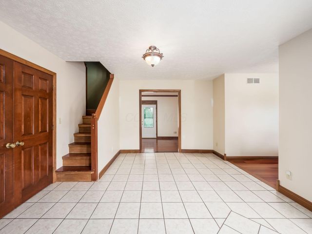 3738 Saint Paul Road, Ashville, OH 43103