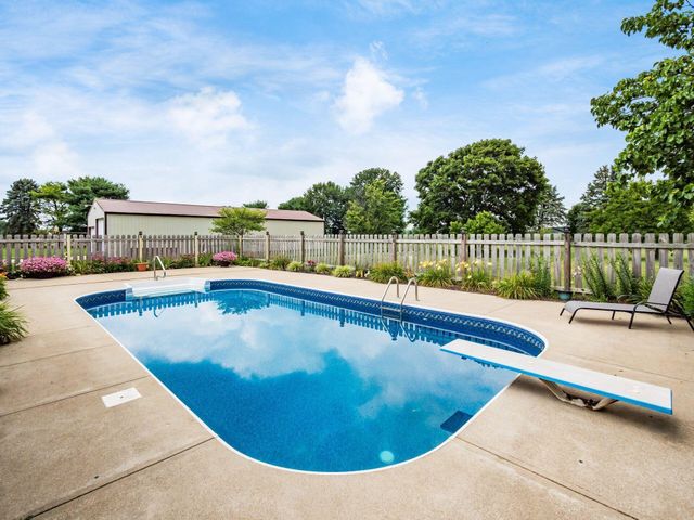 3738 Saint Paul Road, Ashville, OH 43103