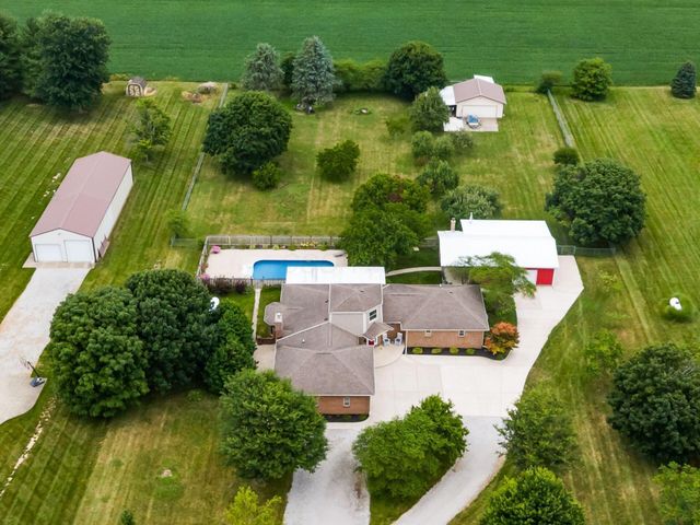 3738 Saint Paul Road, Ashville, OH 43103