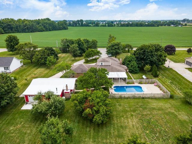 3738 Saint Paul Road, Ashville, OH 43103
