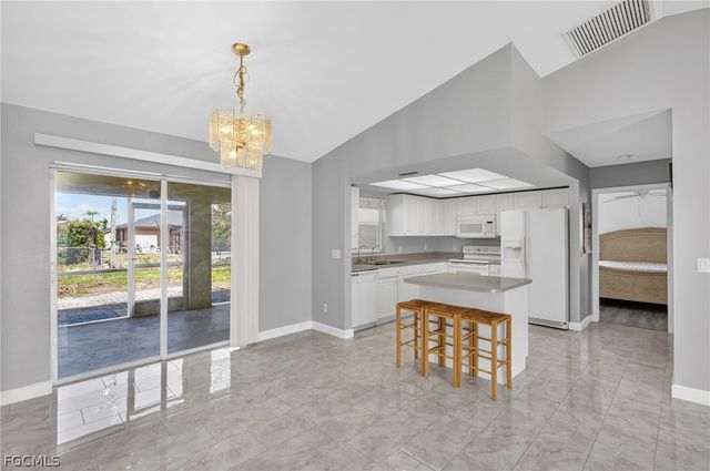 2119 SE 3rd ST, Cape Coral, FL 33990