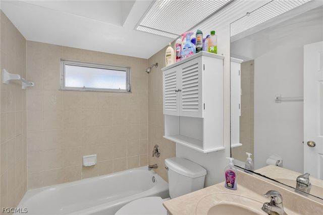 2119 SE 3rd ST, Cape Coral, FL 33990