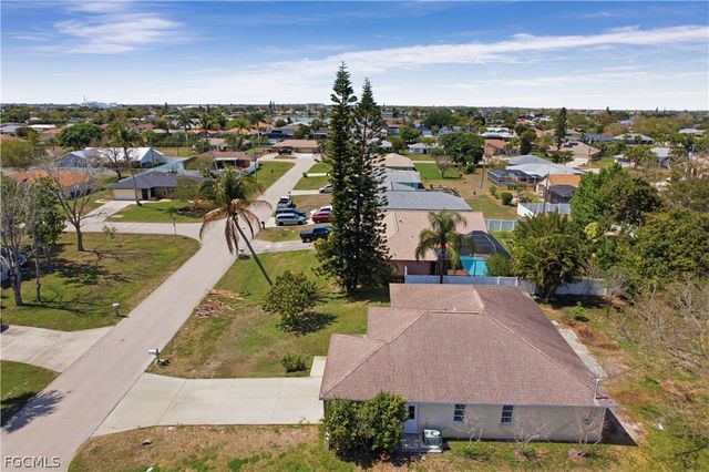 2119 SE 3rd ST, Cape Coral, FL 33990