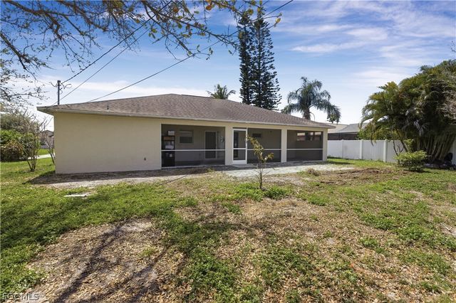 2119 SE 3rd ST, Cape Coral, FL 33990