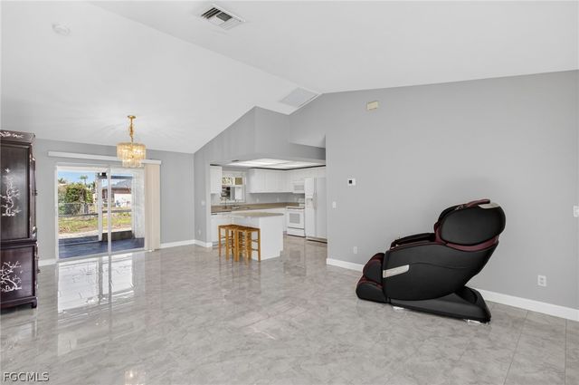 2119 SE 3rd ST, Cape Coral, FL 33990