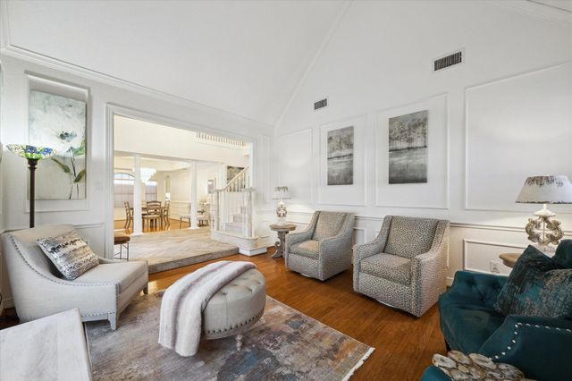 2410 Sawgrass Court, League City, TX 77573