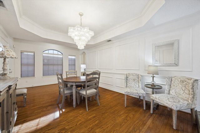 2410 Sawgrass Court, League City, TX 77573