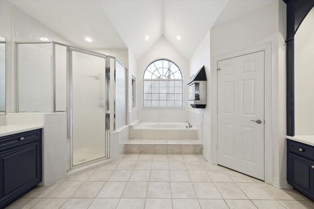 2410 Sawgrass Court, League City, TX 77573