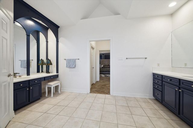 2410 Sawgrass Court, League City, TX 77573