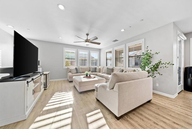 1148 Calle Obsidiana 3, Chula Vista, CA 91913