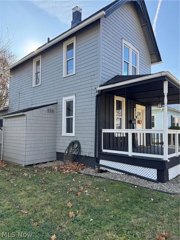 825 Oak Avenue SE, Massillon, OH 44646
