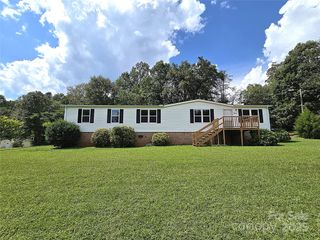 2540 Hart Hill Road, Hickory, NC 28601