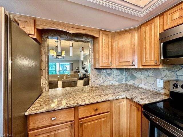 5467 Rattlesnake Hammock RD 207, Naples, FL 34113