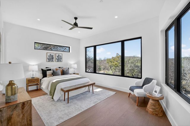 434 Brady LN, West Lake Hills, TX 78746