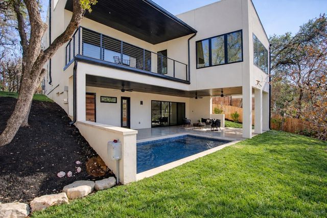 434 Brady LN, West Lake Hills, TX 78746