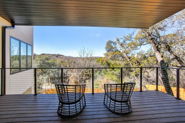 434 Brady LN, West Lake Hills, TX 78746