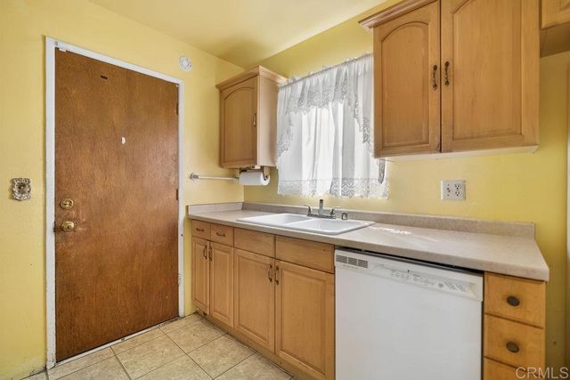 4116 Thomas Street, Oceanside, CA 92056