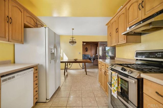 4116 Thomas Street, Oceanside, CA 92056