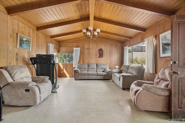 4116 Thomas Street, Oceanside, CA 92056