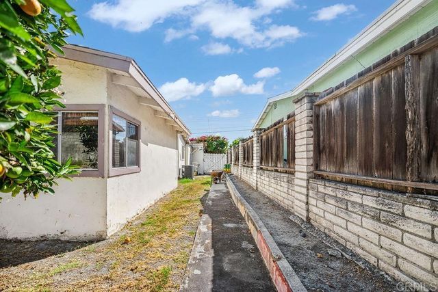 4116 Thomas Street, Oceanside, CA 92056