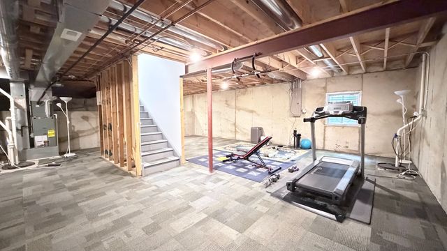 596 W Dalton Drive, Round Lake, IL 60073