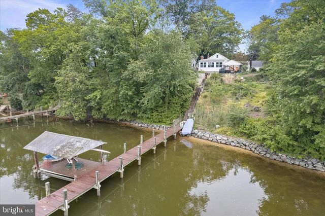 7720 W SHORE RD, Pasadena, MD 21122