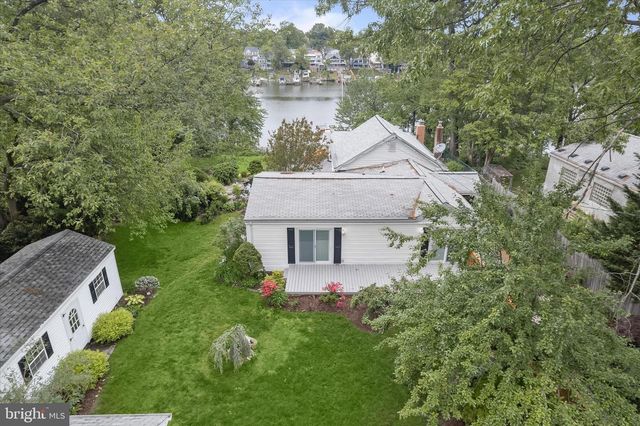 7720 W SHORE RD, Pasadena, MD 21122