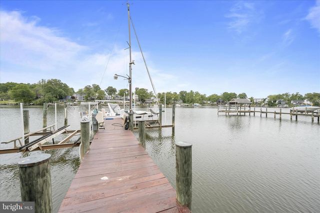 7720 W SHORE RD, Pasadena, MD 21122