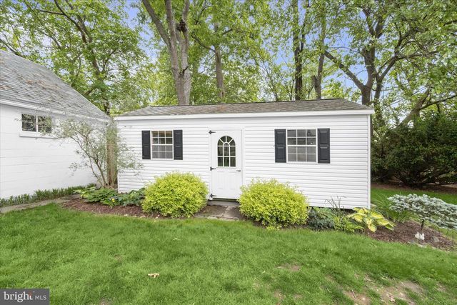 7720 W SHORE RD, Pasadena, MD 21122
