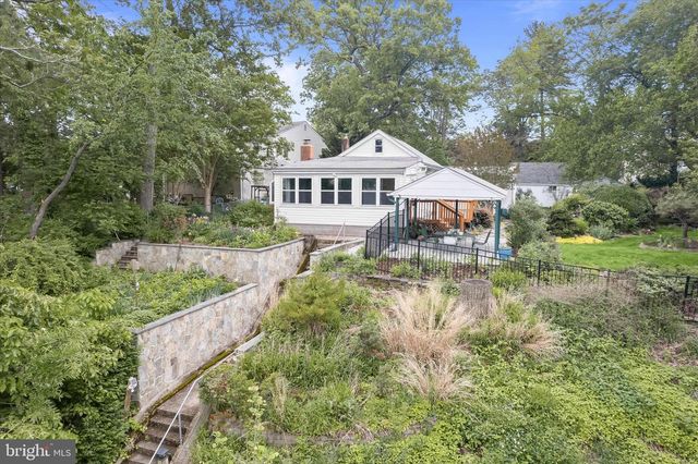 7720 W SHORE RD, Pasadena, MD 21122