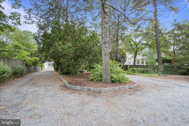 7720 W SHORE RD, Pasadena, MD 21122