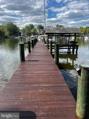 7720 W SHORE RD, Pasadena, MD 21122