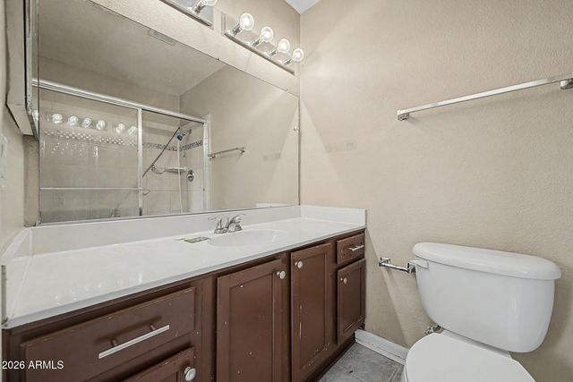 8925 W MEADOWBROOK Avenue, Phoenix, AZ 85037