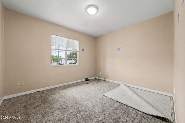 8925 W MEADOWBROOK Avenue, Phoenix, AZ 85037
