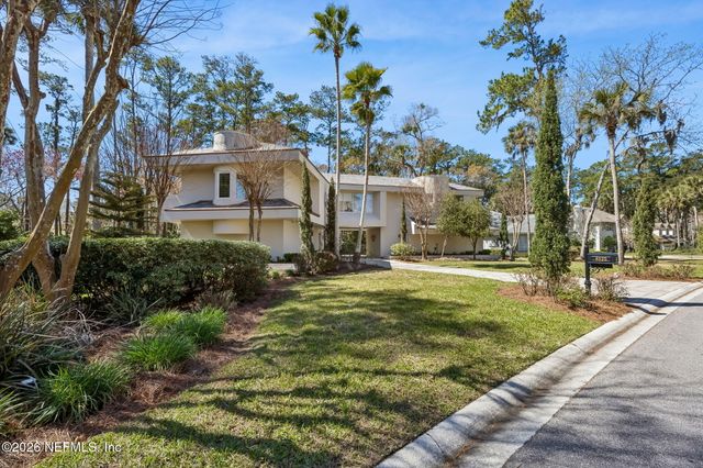 8125 SEVEN MILE Drive, Ponte Vedra Beach, FL 32082