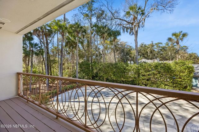 8125 SEVEN MILE Drive, Ponte Vedra Beach, FL 32082