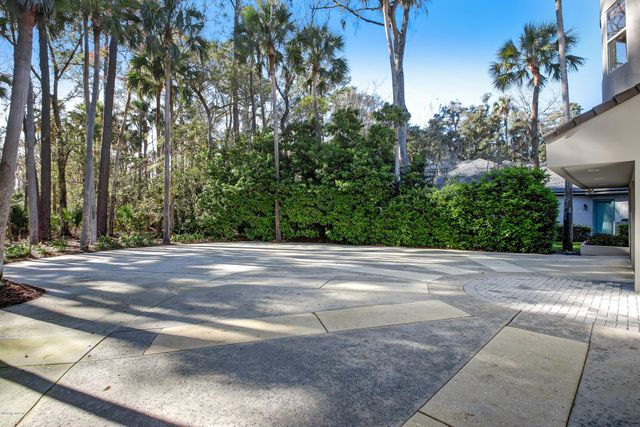 8125 SEVEN MILE Drive, Ponte Vedra Beach, FL 32082