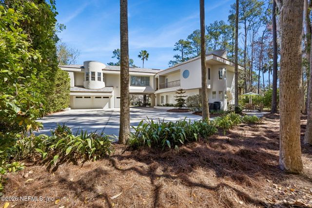 8125 SEVEN MILE Drive, Ponte Vedra Beach, FL 32082